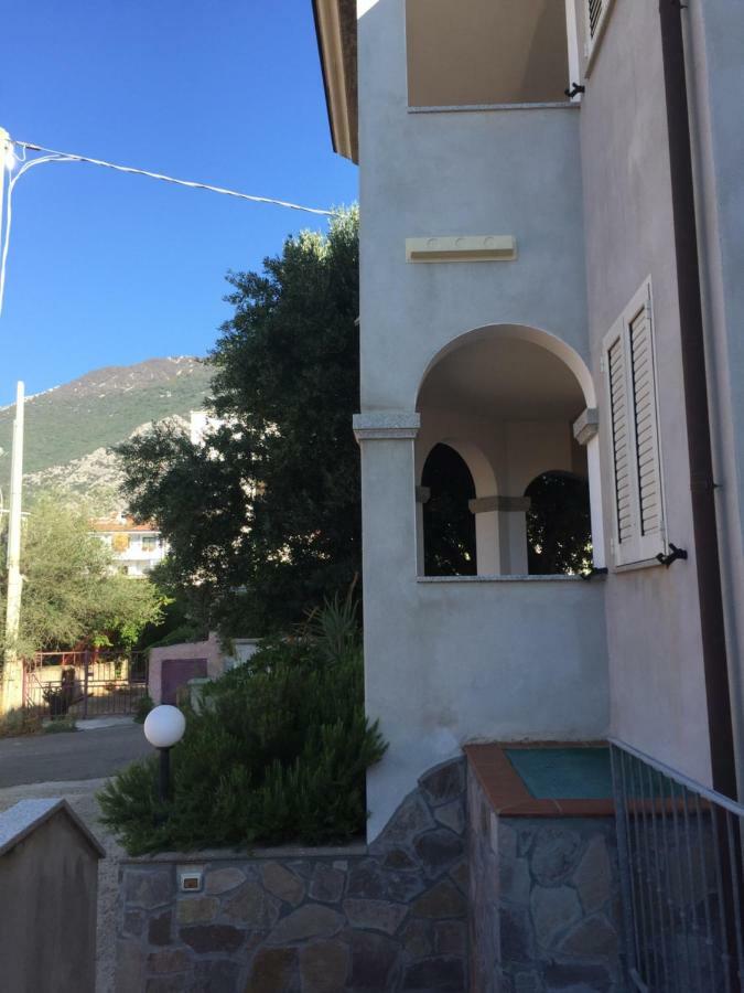 Appartement Stella Del Mar - No. 10 à Dorgali Extérieur photo